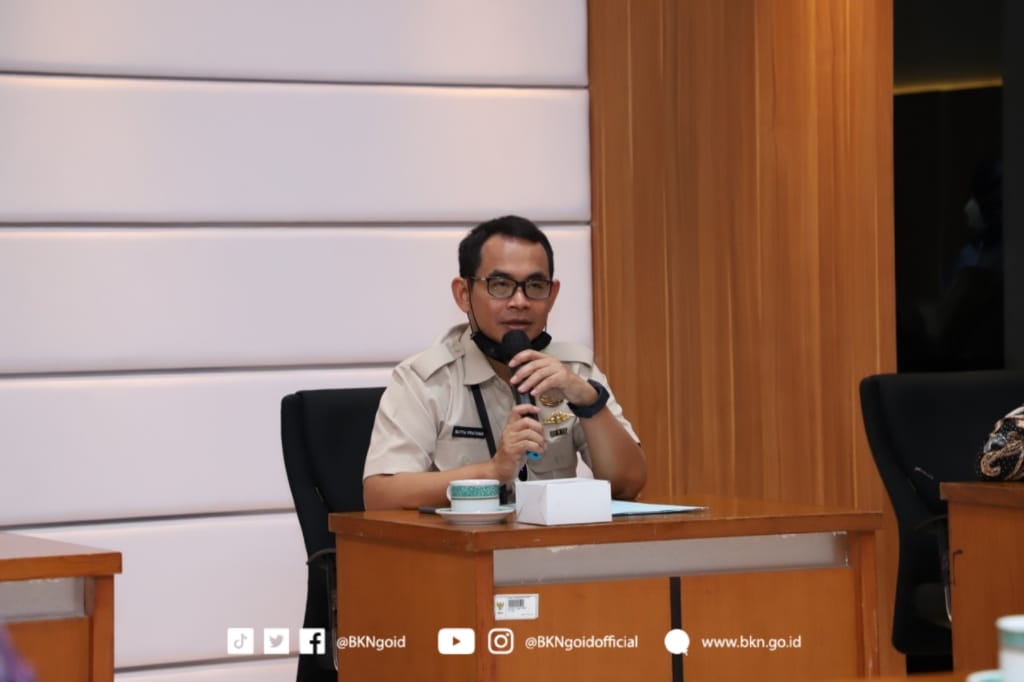Statistik ASN Tahun 2021: Jumlah PNS Turun Sebesar 4,1%